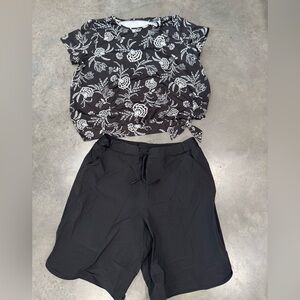 Lands' End Black and White Floral swimsuit